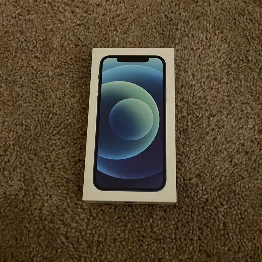 iPhone 12